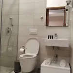 Hotell Pelikan Divjake