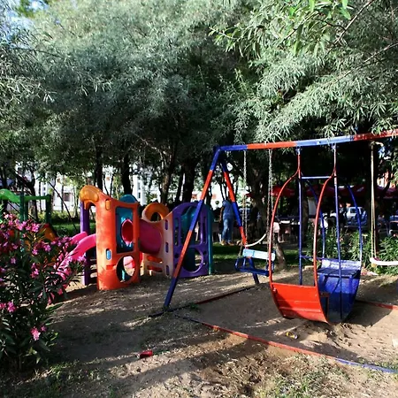 Hotel Pelikan Divjaka